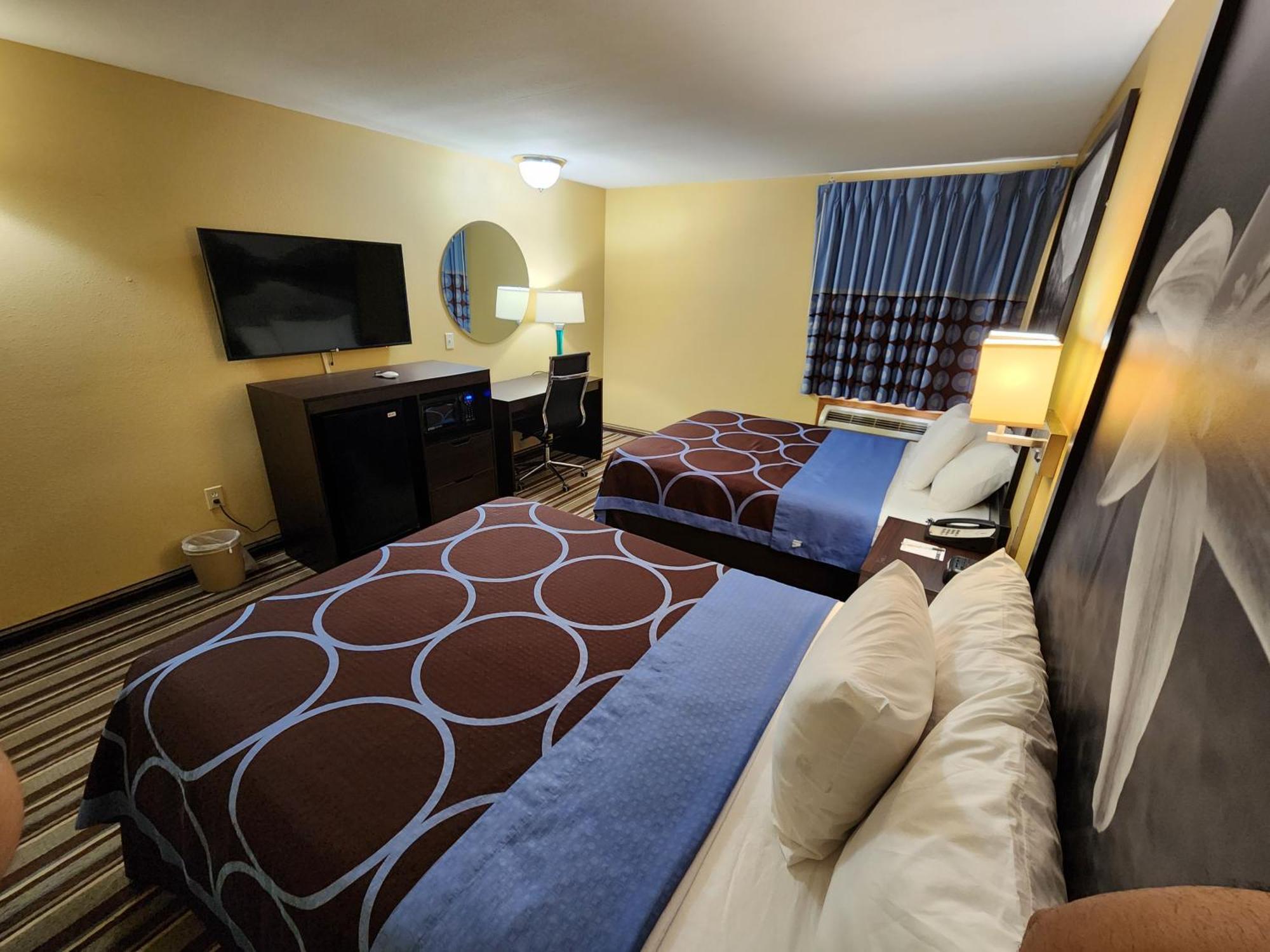 Hotel Super 8 By Wyndham Pine Bluff Zewnętrze zdjęcie